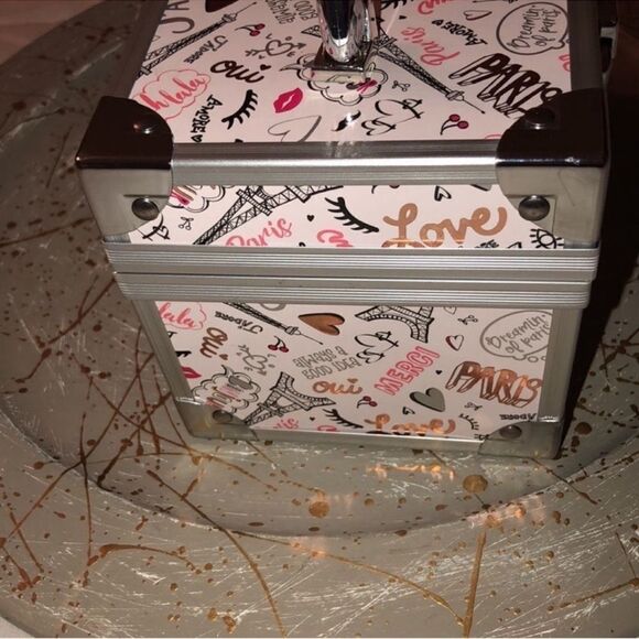 Claire’s Paris Themed Doodles Blush Pink Fuchsia Gold Balck Silver Trim Box Case - Picture 7 of 10